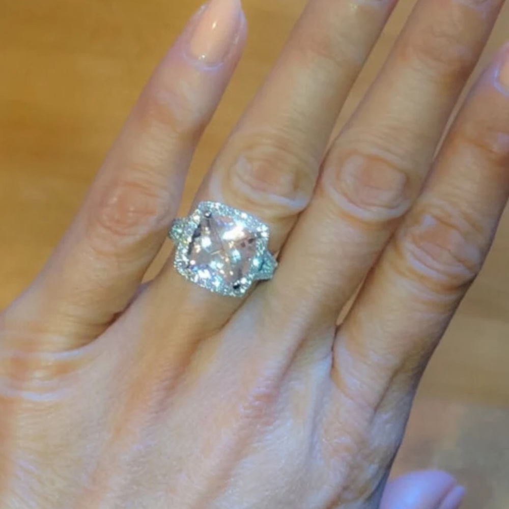 Pink Morganite ring, 1.85ctw Natural Diamonds, Halo Ring ,Pristine Custom Rings